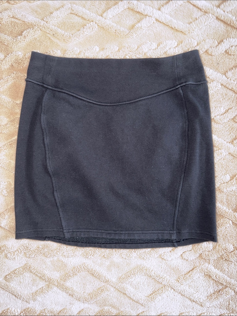 lululemon athletica Black Knit Mini Skirt